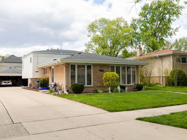 2124 Westview Drive , Des Plaines, IL 60018