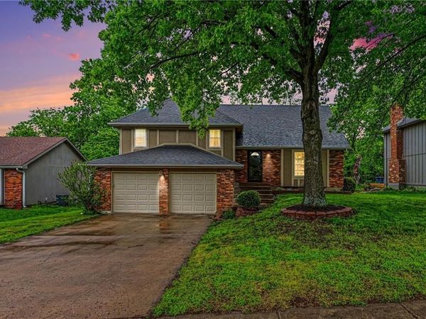 536 E 125th Terrace, Olathe, KS 66061