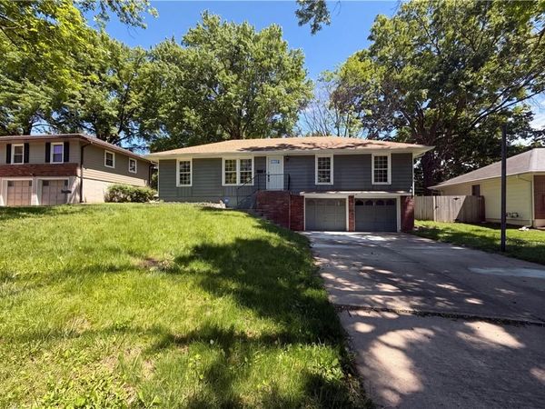 3809 S Drumm Avenue, Independence, MO 64055
