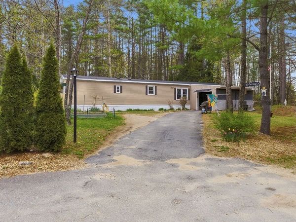 30 Carriage Lane, Winchendon, MA 01475