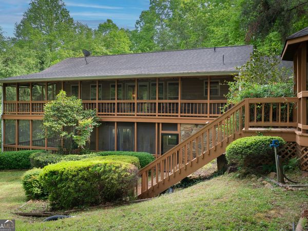 200 Bahn Innsbruck, Helen, GA 30545
