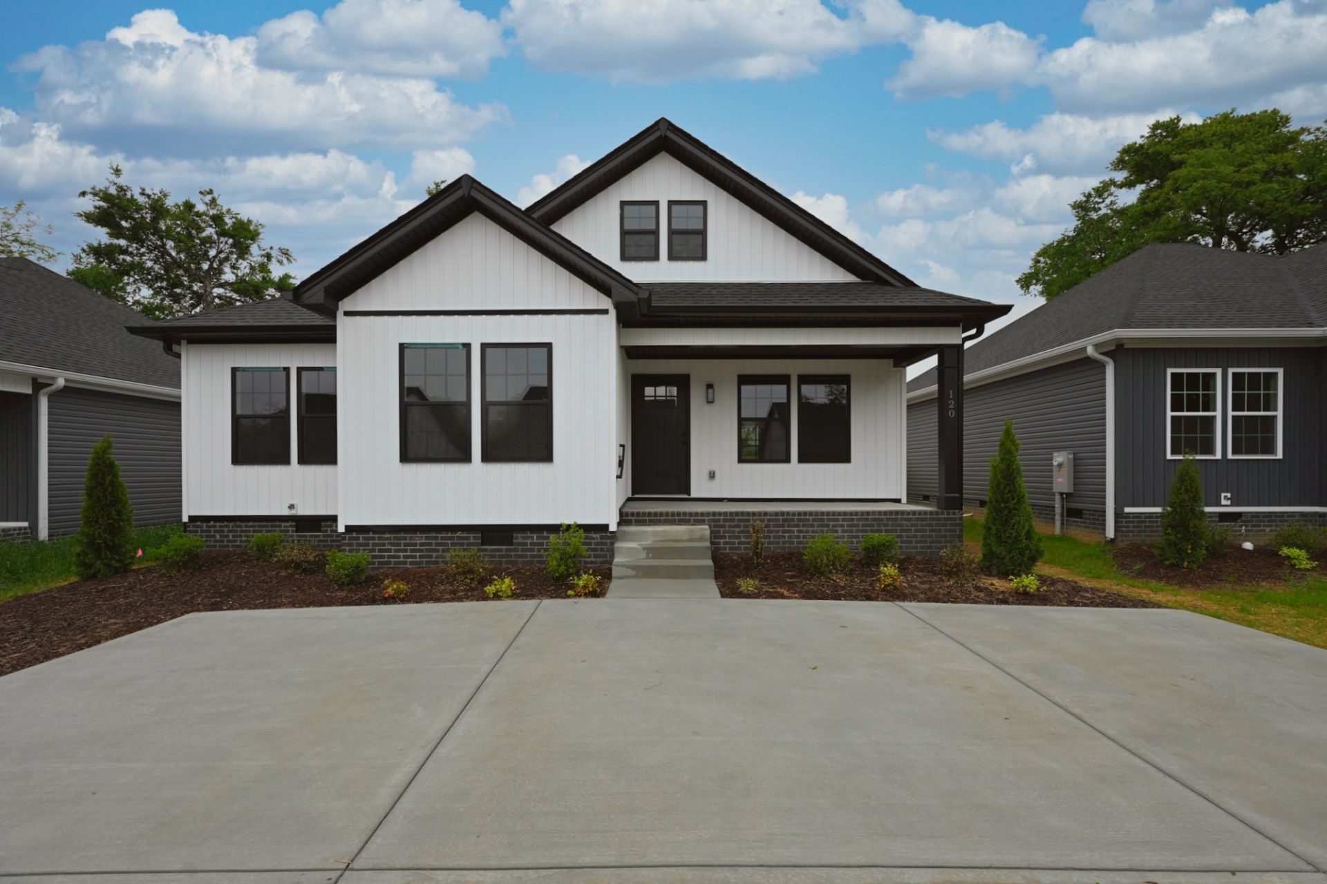 210 Ross Ave, Unit 120, Gallatin, TN 37066 Main Photo