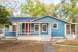 1620 Mole Lane photo 4