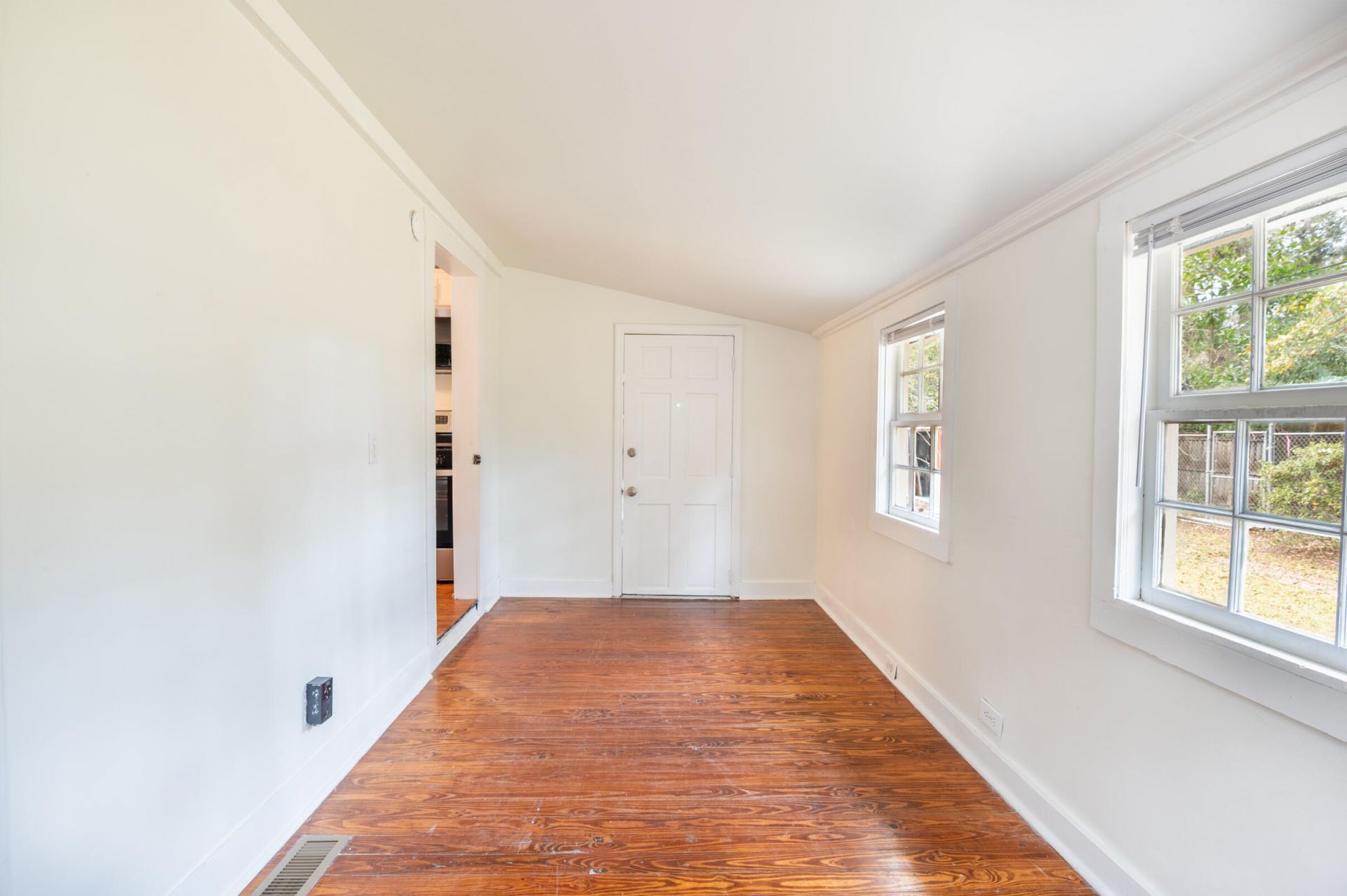 1620 Mole Lane Photo 41