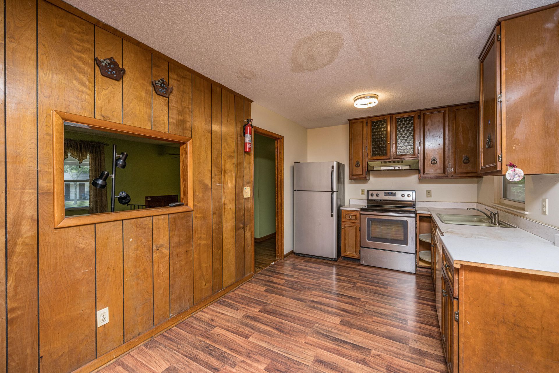 1150 Berkeley Street Photo 11