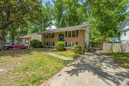1150 Berkeley Street photo 4