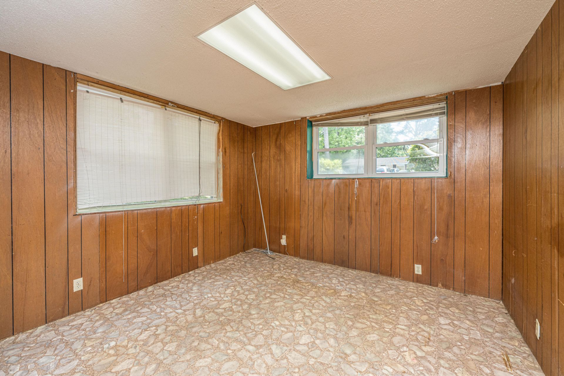 1150 Berkeley Street Photo 27