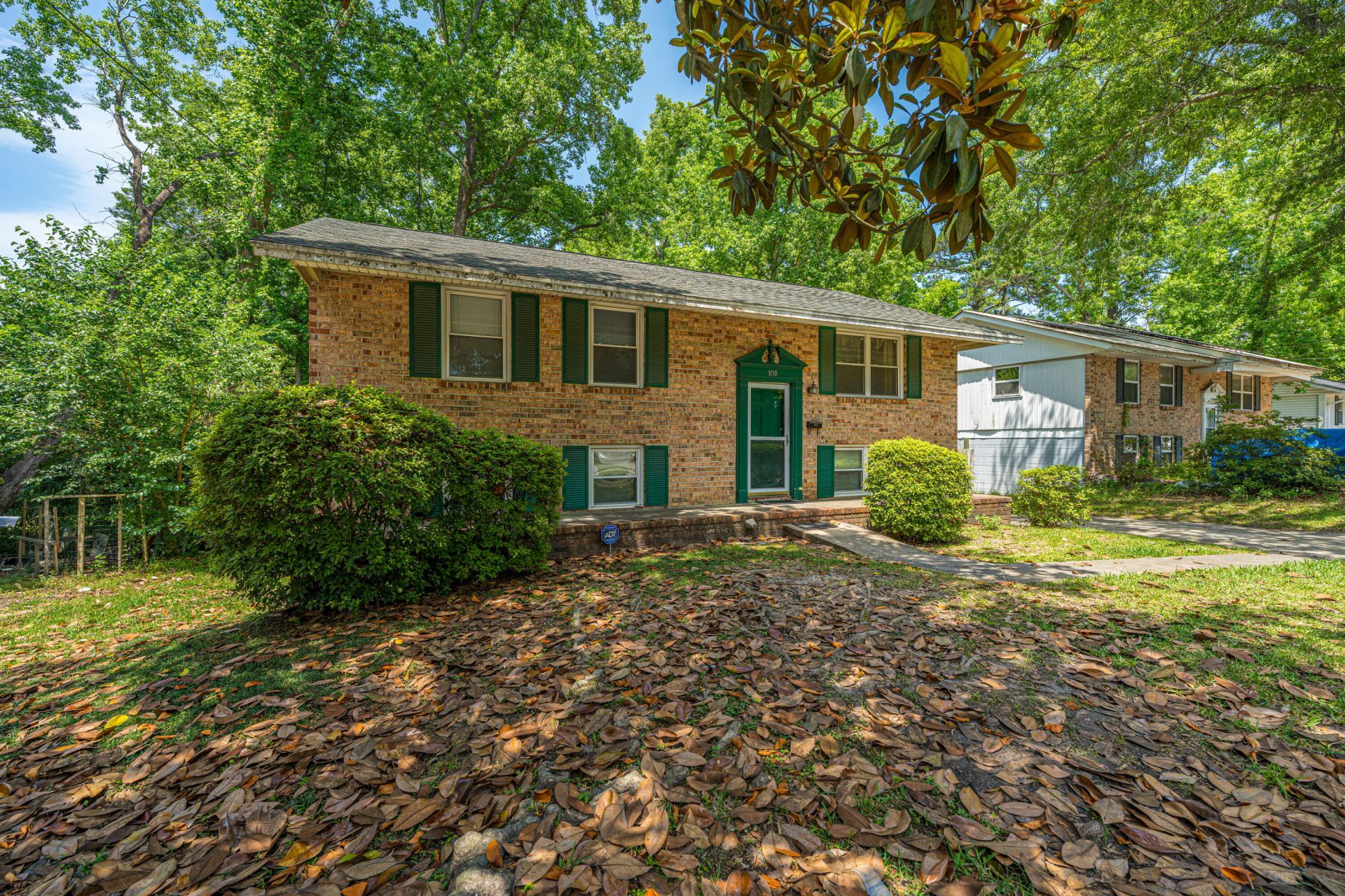 1150 Berkeley Street Photo 5