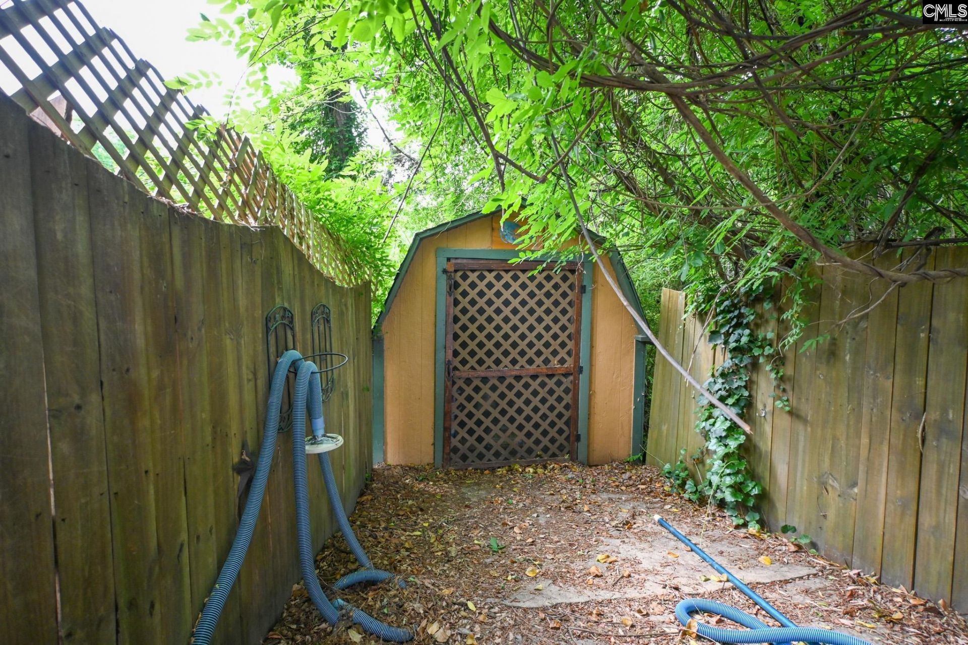 104 Fawn Court  Photo 32