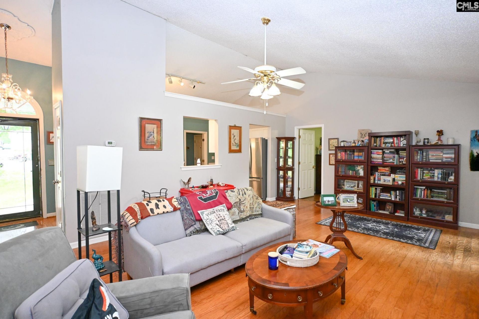 104 Fawn Court  Photo 9
