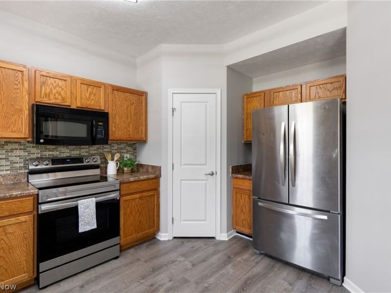 174 Brixton Way, Wadsworth, OH 44281 Photo 13