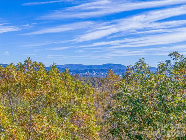 17 Denali Drive , Asheville, NC 28806