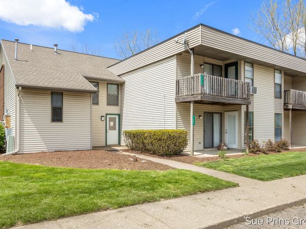 11365 40th Avenue, Unit 14, Allendale, MI 49401