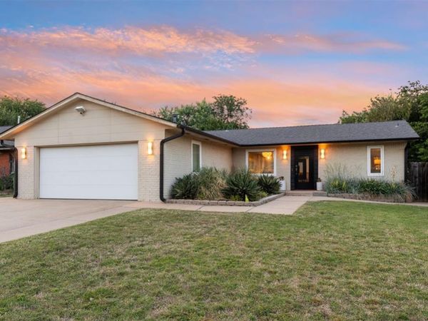 1017 Arlington Drive, Yukon, OK 73099