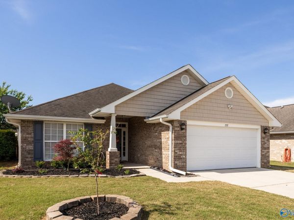 2537 Marjorie Lane, Huntsville, AL 35803