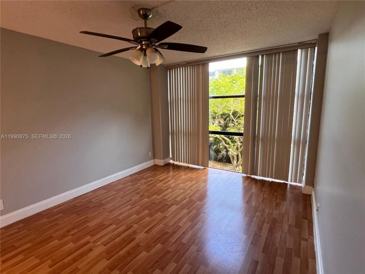 17021 N Bay Rd , Unit 303, Sunny Isles Beach, FL 33160 Photo