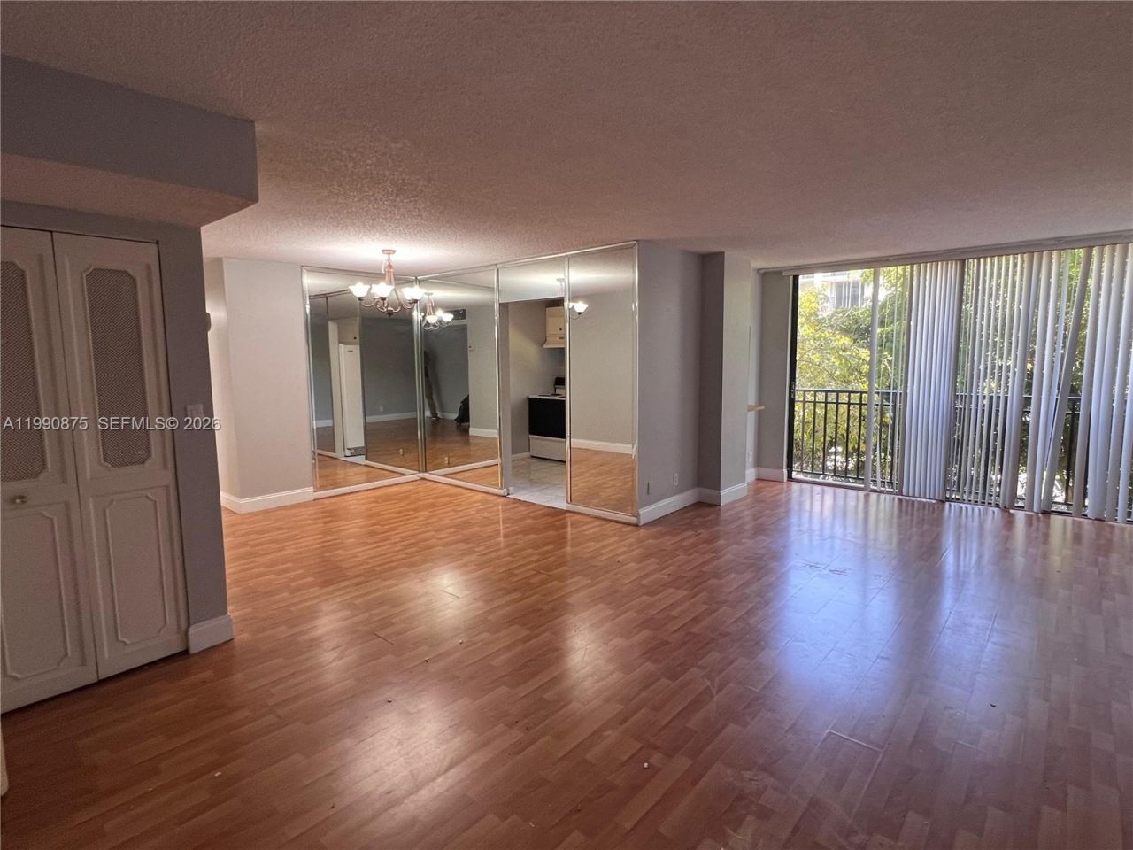 17021 N Bay Rd , Unit 303, Sunny Isles Beach, FL 33160 Photo