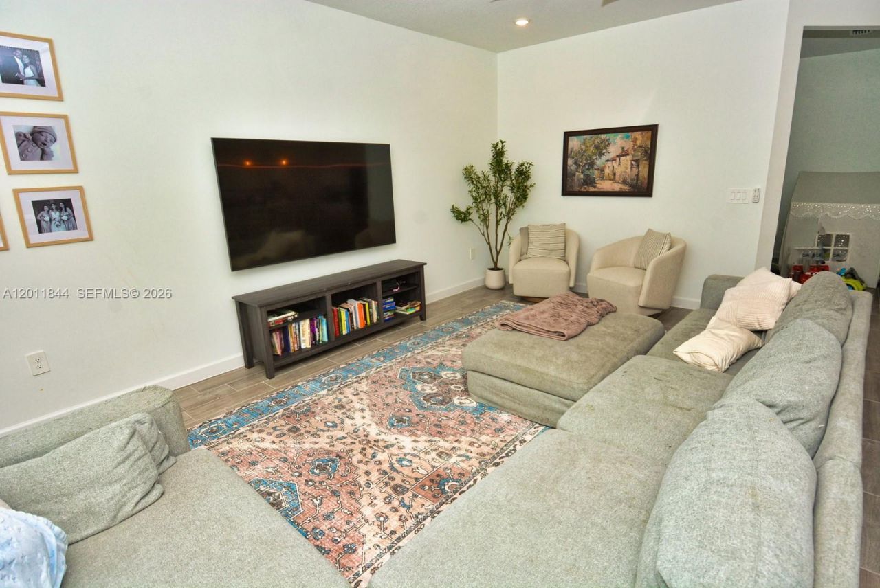 12262 SW Roma Cir, Port Saint Lucie, FL 34987 Photo