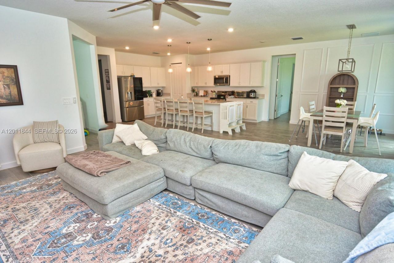 12262 SW Roma Cir, Port Saint Lucie, FL 34987 Photo