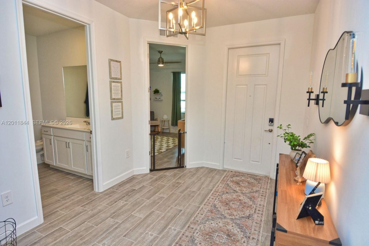 12262 SW Roma Cir, Port Saint Lucie, FL 34987 Photo