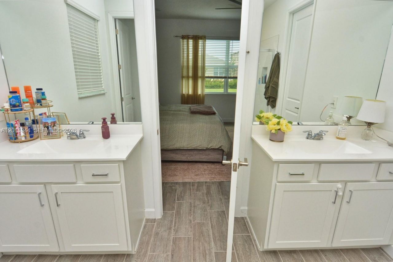 12262 SW Roma Cir, Port Saint Lucie, FL 34987 Photo