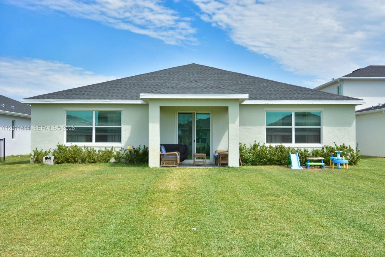 12262 SW Roma Cir, Port Saint Lucie, FL 34987 Photo