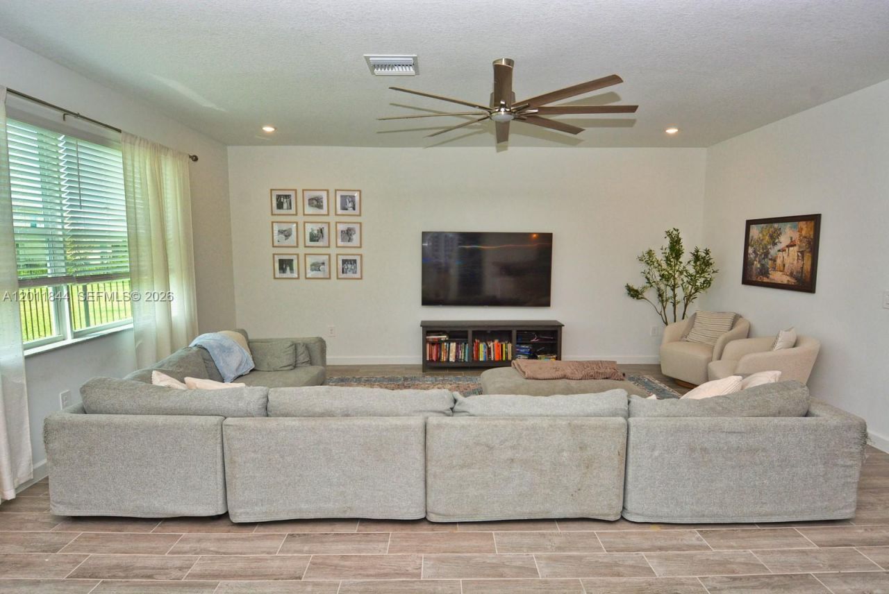 12262 SW Roma Cir, Port Saint Lucie, FL 34987 Photo