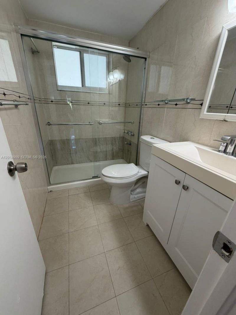 641 Espanola Way , Unit 14, Miami Beach, FL 33139 Photo