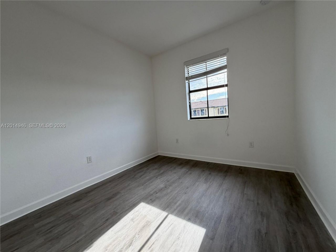 10606 W 33rd Way , Unit 10606, Hialeah, FL 33018 Photo