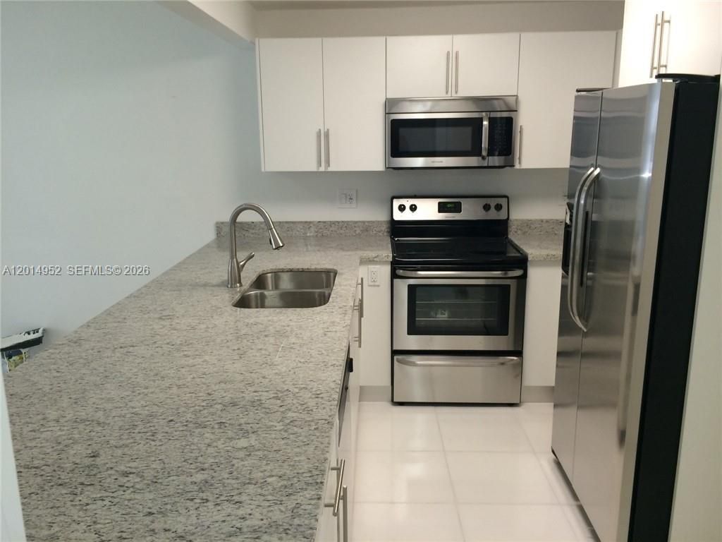 9143 SW 77 Av , Unit B107, Miami, FL 33156 Photo