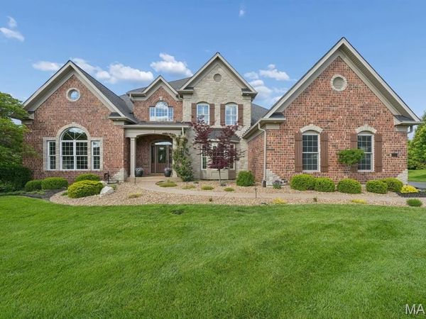17925 Homestead Bluffs Drive , Wildwood, MO 63005