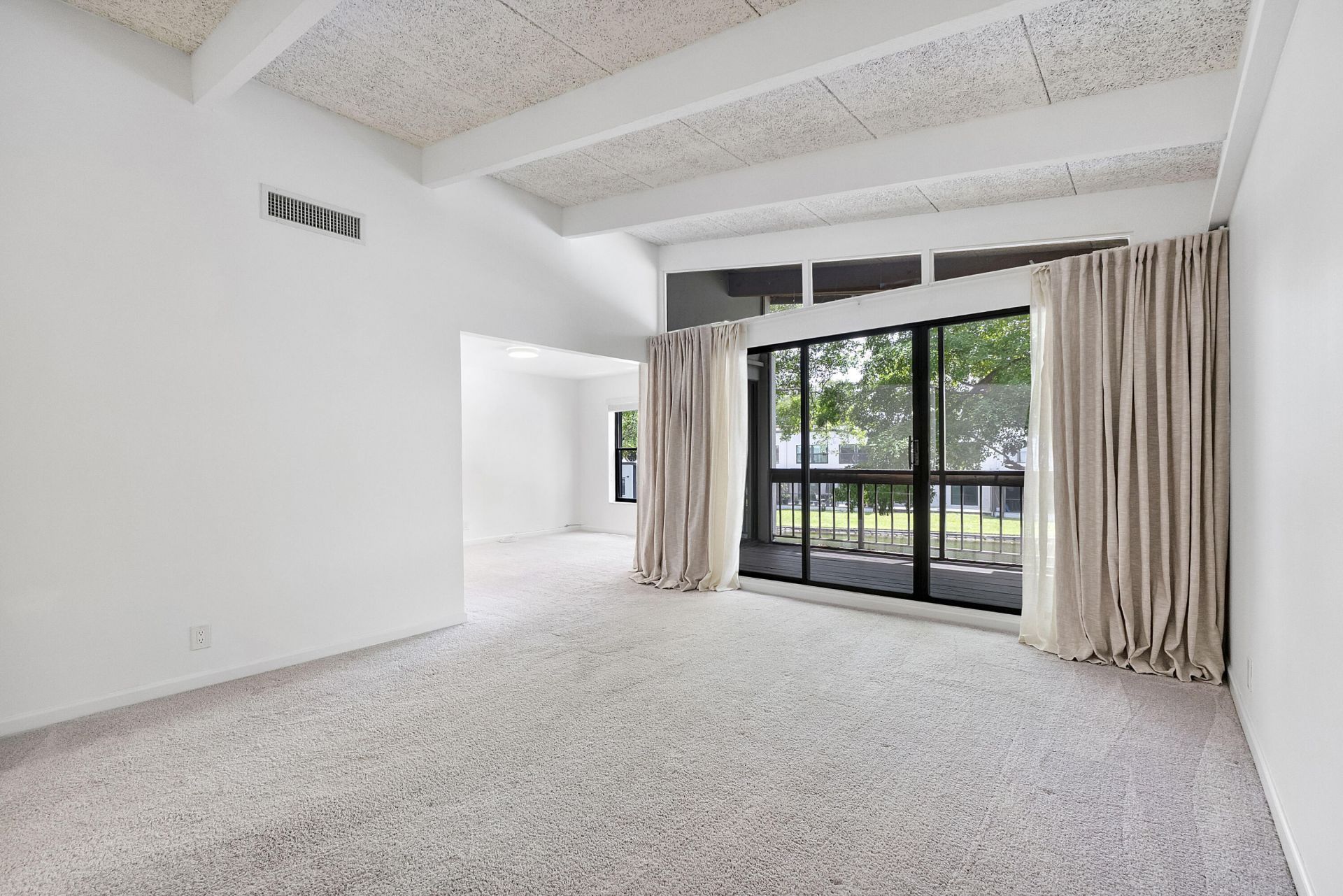 9717 N New River Canal Road, Unit 409, Plantation, FL 33324 Photo