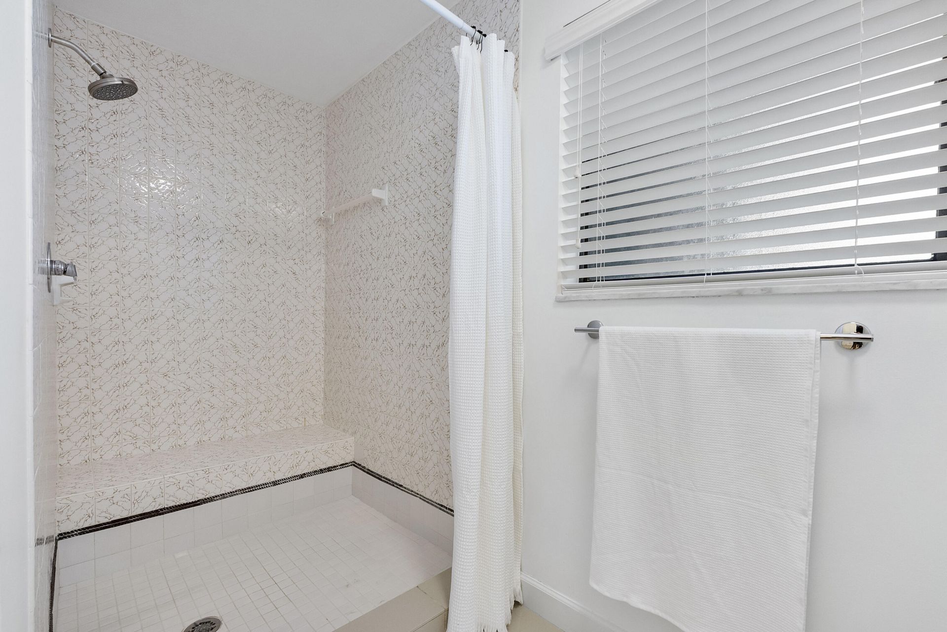 9717 N New River Canal Road, Unit 409, Plantation, FL 33324 Photo