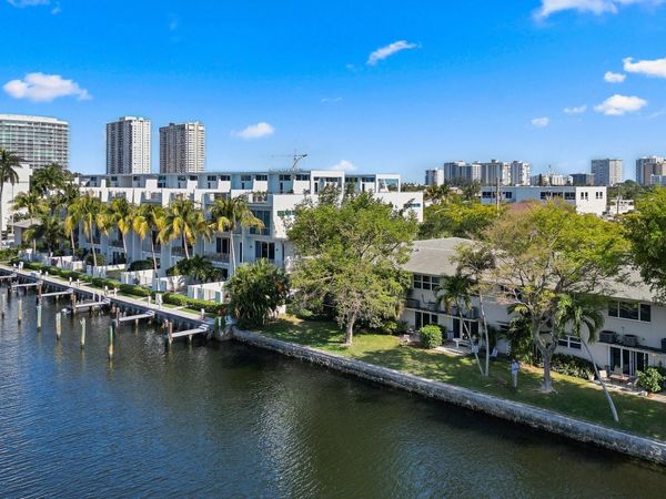 2701 NE 1st Street, Unit 106, Pompano Beach, FL 33062