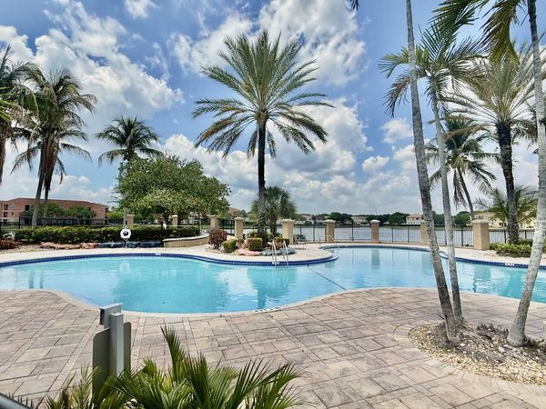 4402 SW 160th Avenue, Unit 914, Miramar, FL 33027