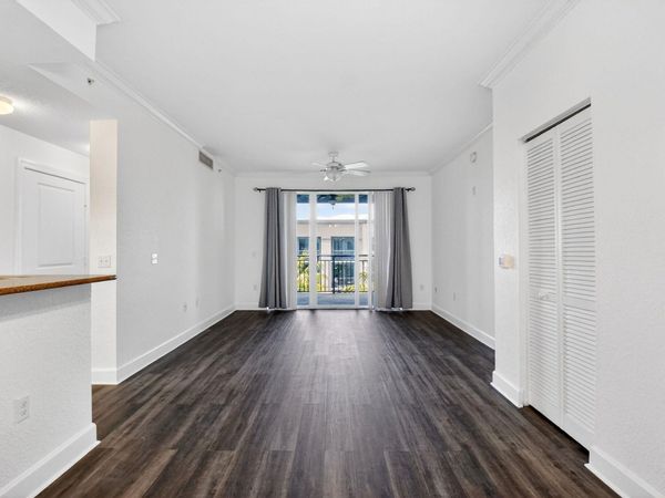 1660 Renaissance Commons Boulevard, Unit 2626, Boynton Beach, FL 33426