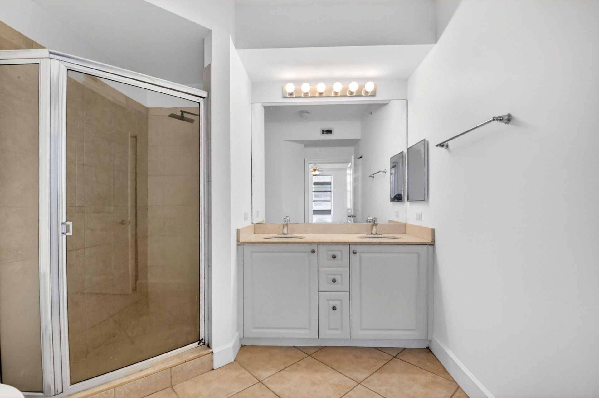 1660 Renaissance Commons Boulevard, Unit 2626, Boynton Beach, FL 33426 Photo