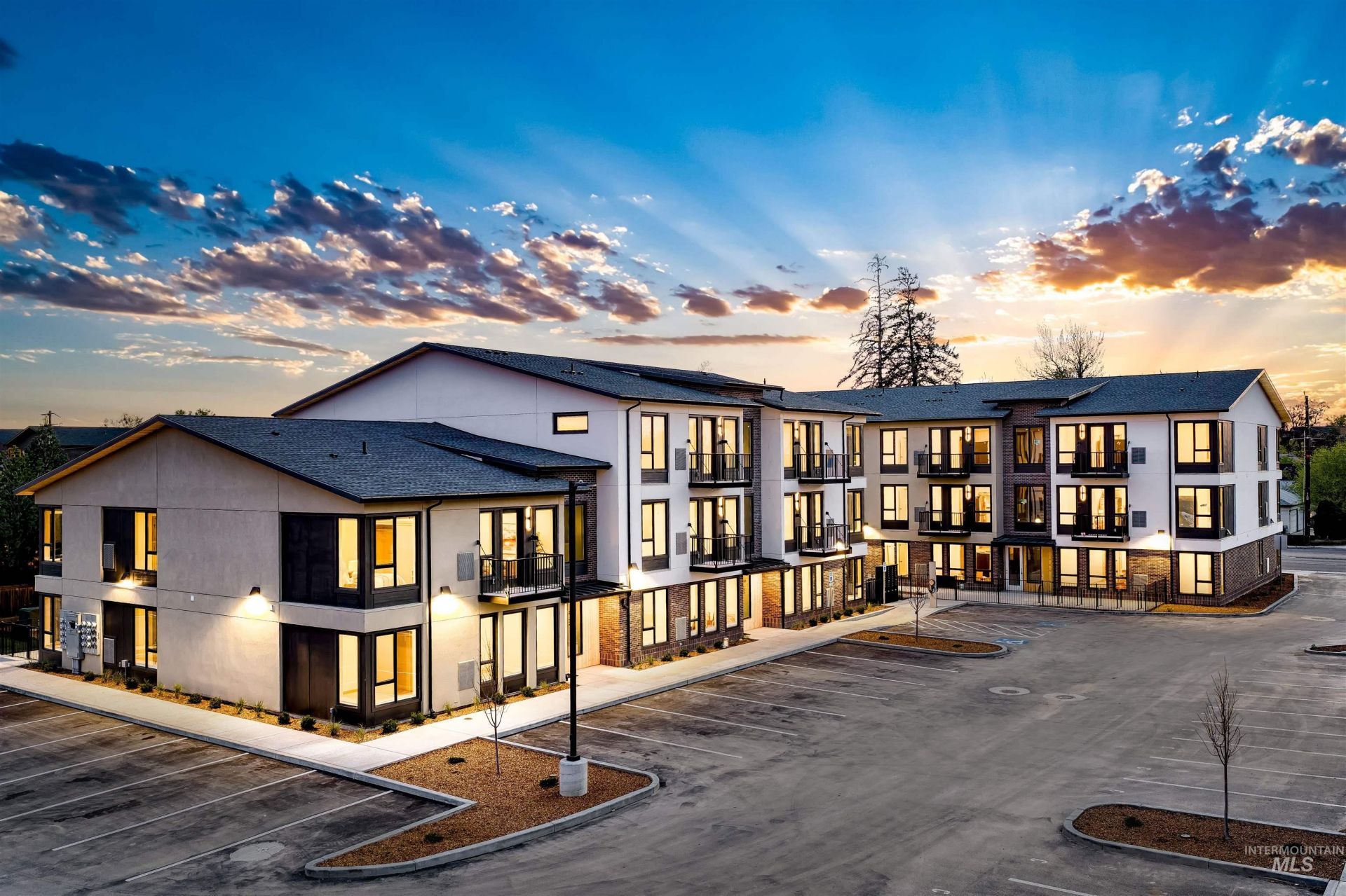 2312 S Broadway Avenue, Unit A204, Boise, ID 83706 Main Photo