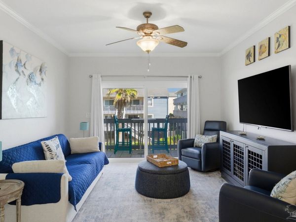 1625 Bulevar Mayor, Unit J9, Pensacola Beach, FL 32561