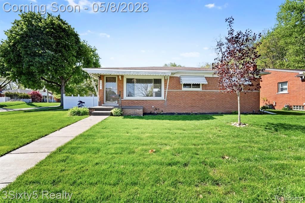 3901 Marian Drive, Trenton, MI 48183 Main Photo