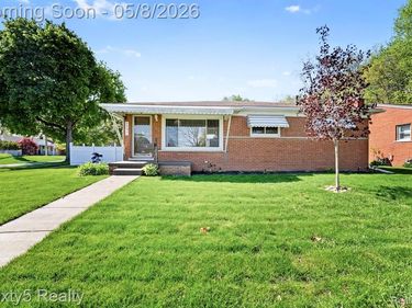3901 Marian Drive, Trenton, MI 48183