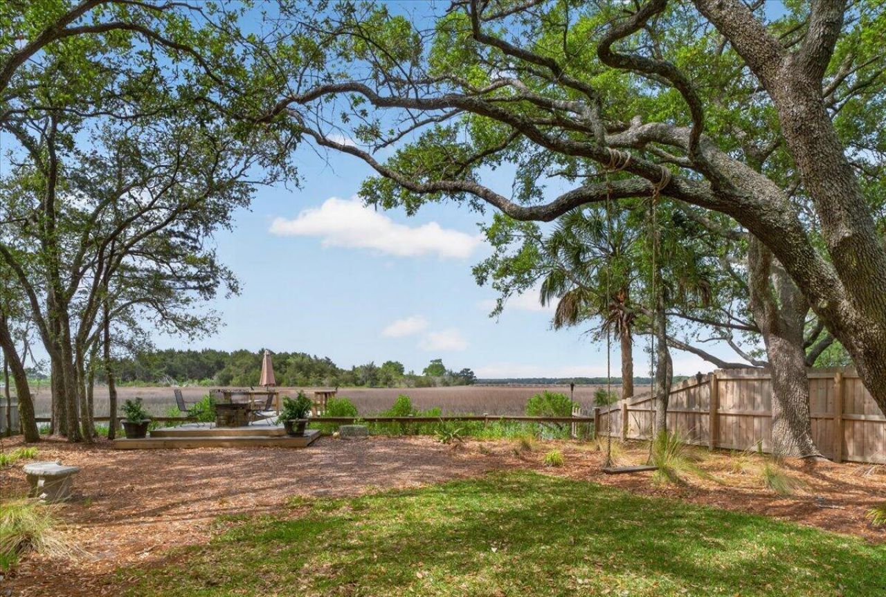 3645 Moonglow Drive Photo 43