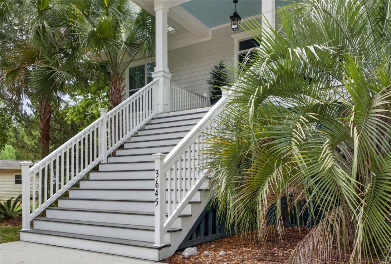 3645 Moonglow Drive Photo 5