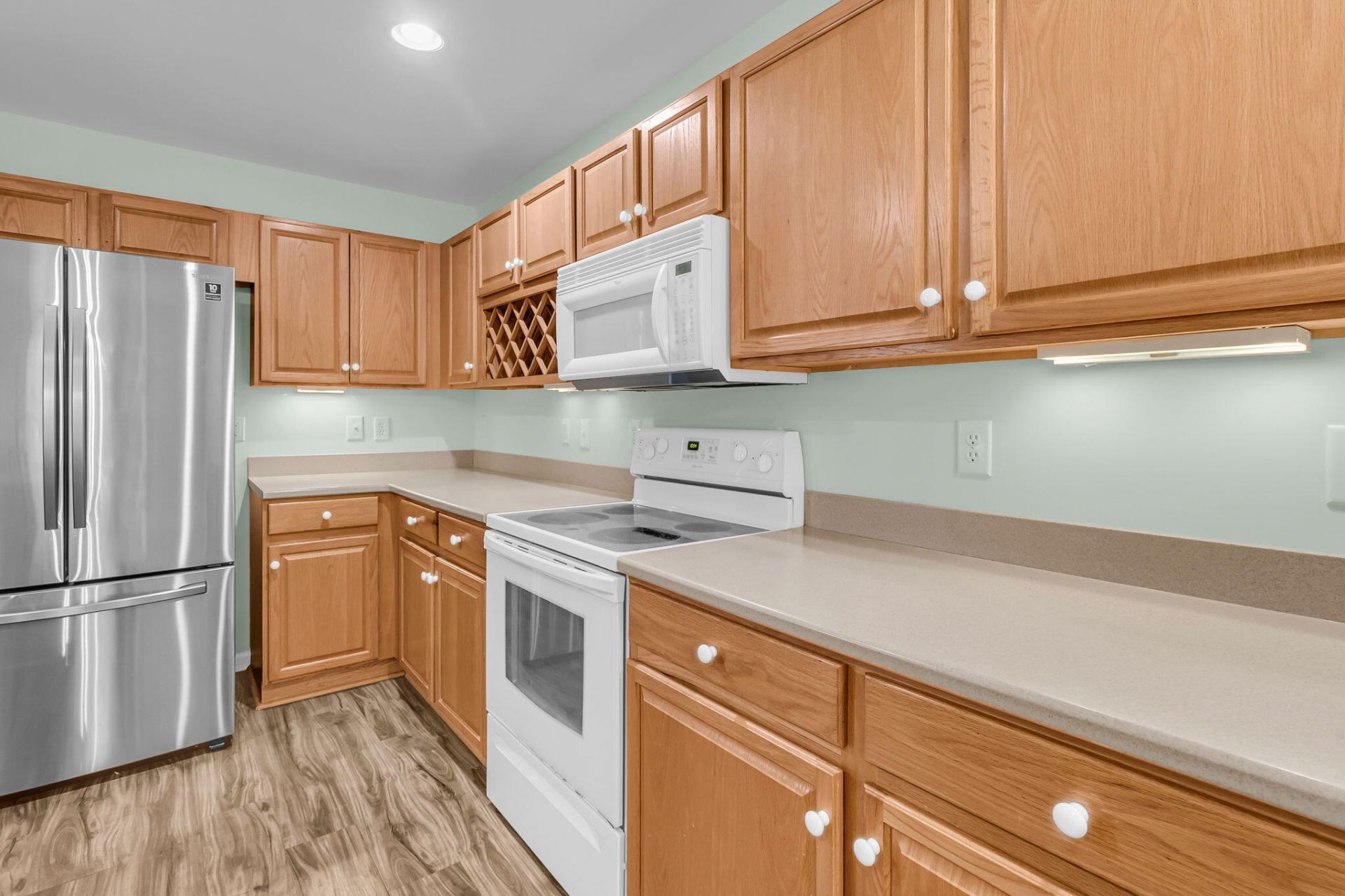 4970 Wyman Boulevard Photo 30