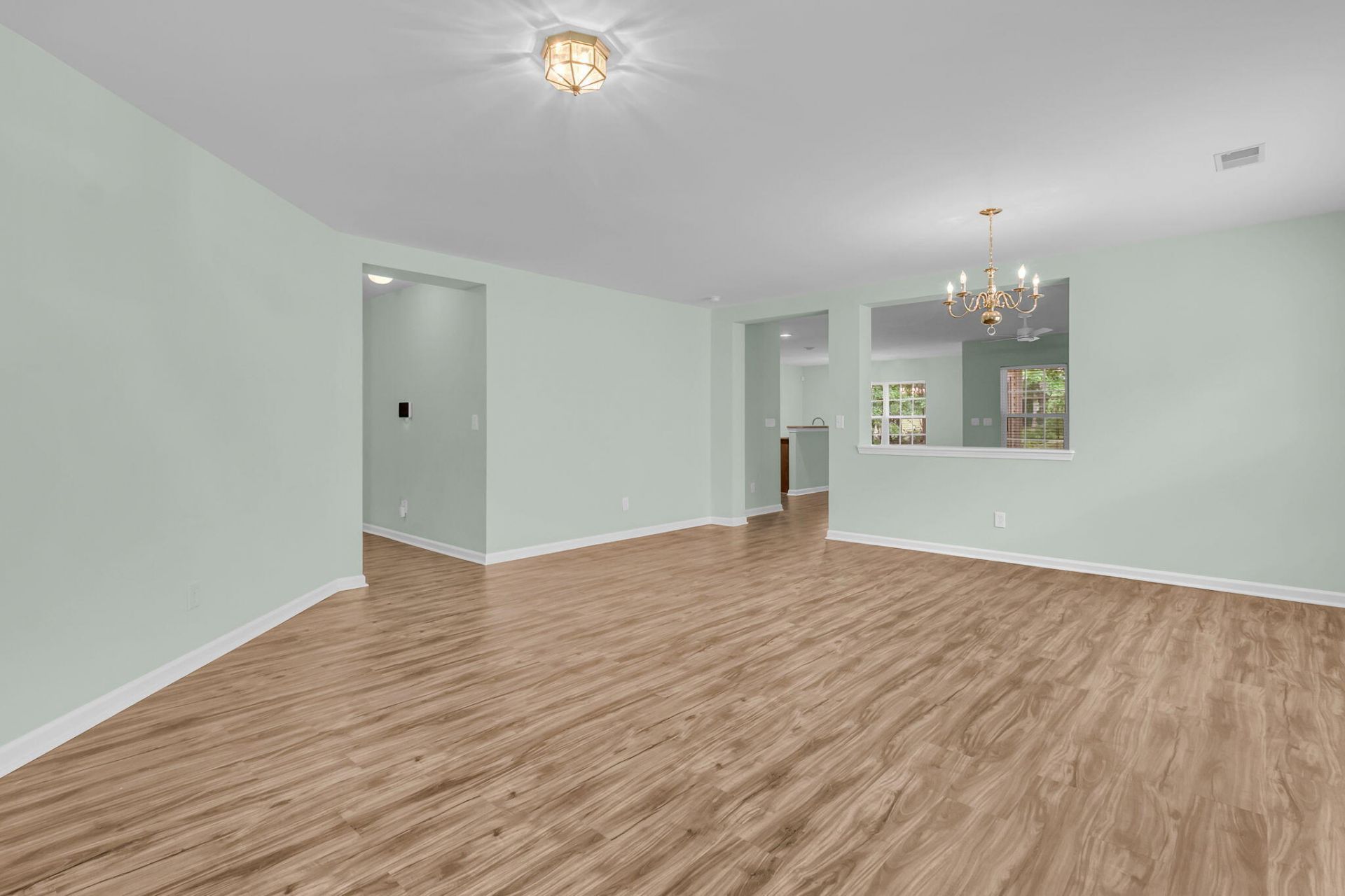 4970 Wyman Boulevard Photo 7