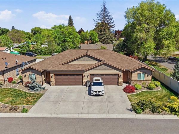 406 / 408 N Pierce Rd, Spokane Valley, WA 99223
