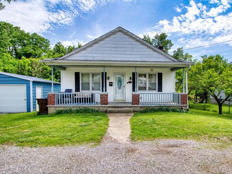 612 E Seventh Street, Manchester, OH 45144 Photo 1