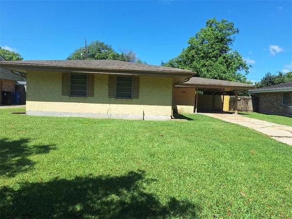 3151 PLYMOUTH Street , New Orleans, LA 70131