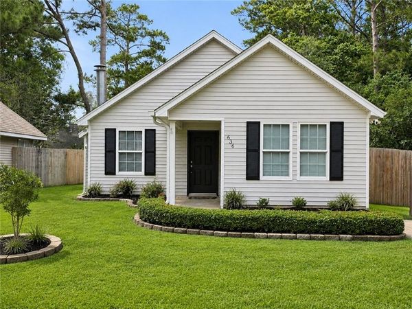 636 BEAULIEUX Street, Mandeville, LA 70448
