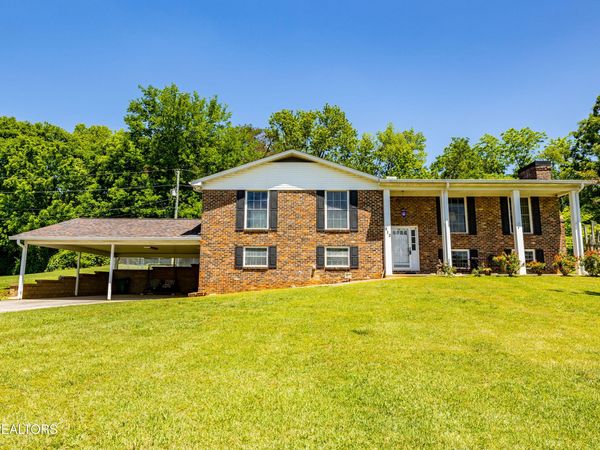 912 Windemere Circle, Maryville, TN 37804